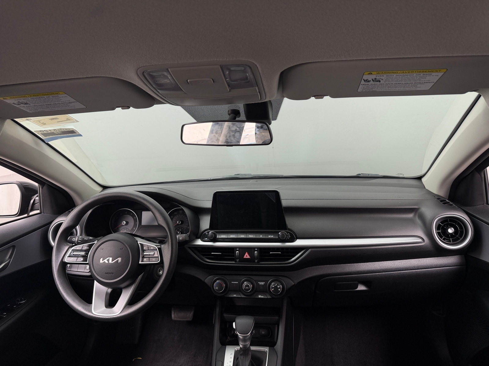Thumbnail: 2024 Kia Forte - 3