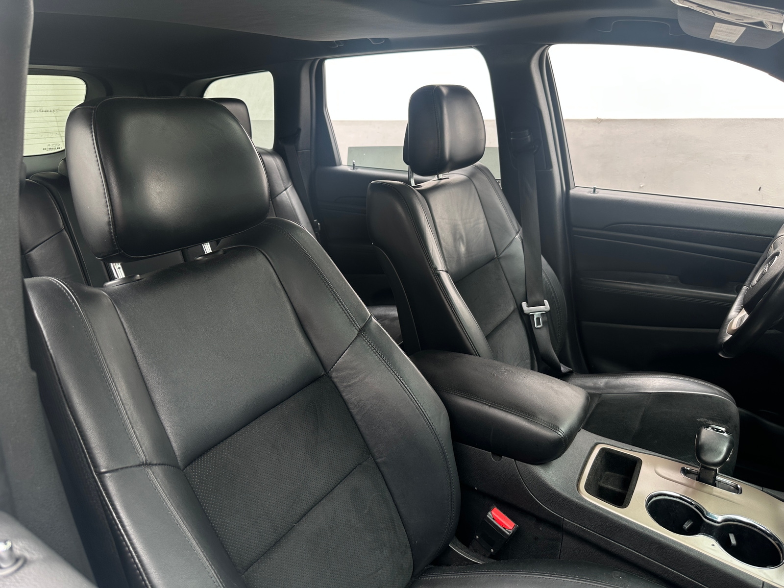 Thumbnail: 2015 Jeep Grand Cherokee - 2