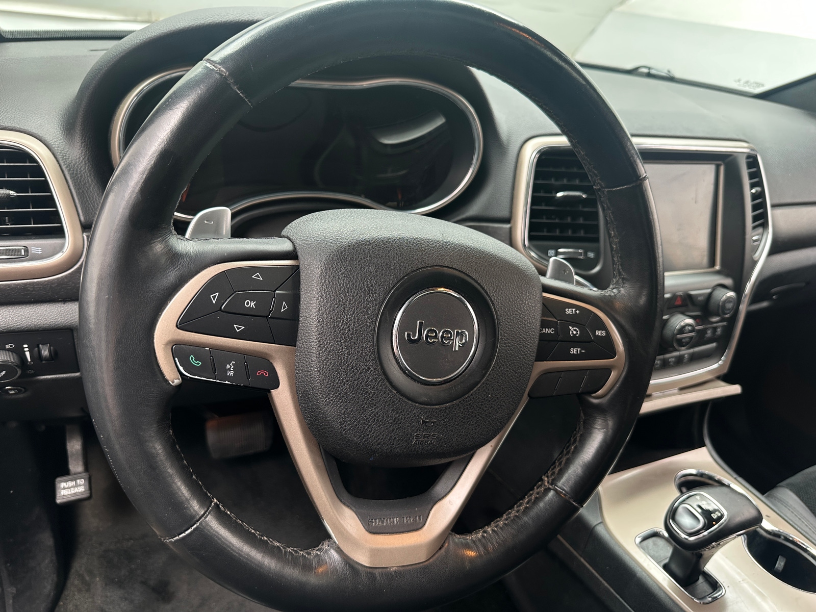Thumbnail: 2015 Jeep Grand Cherokee - 5