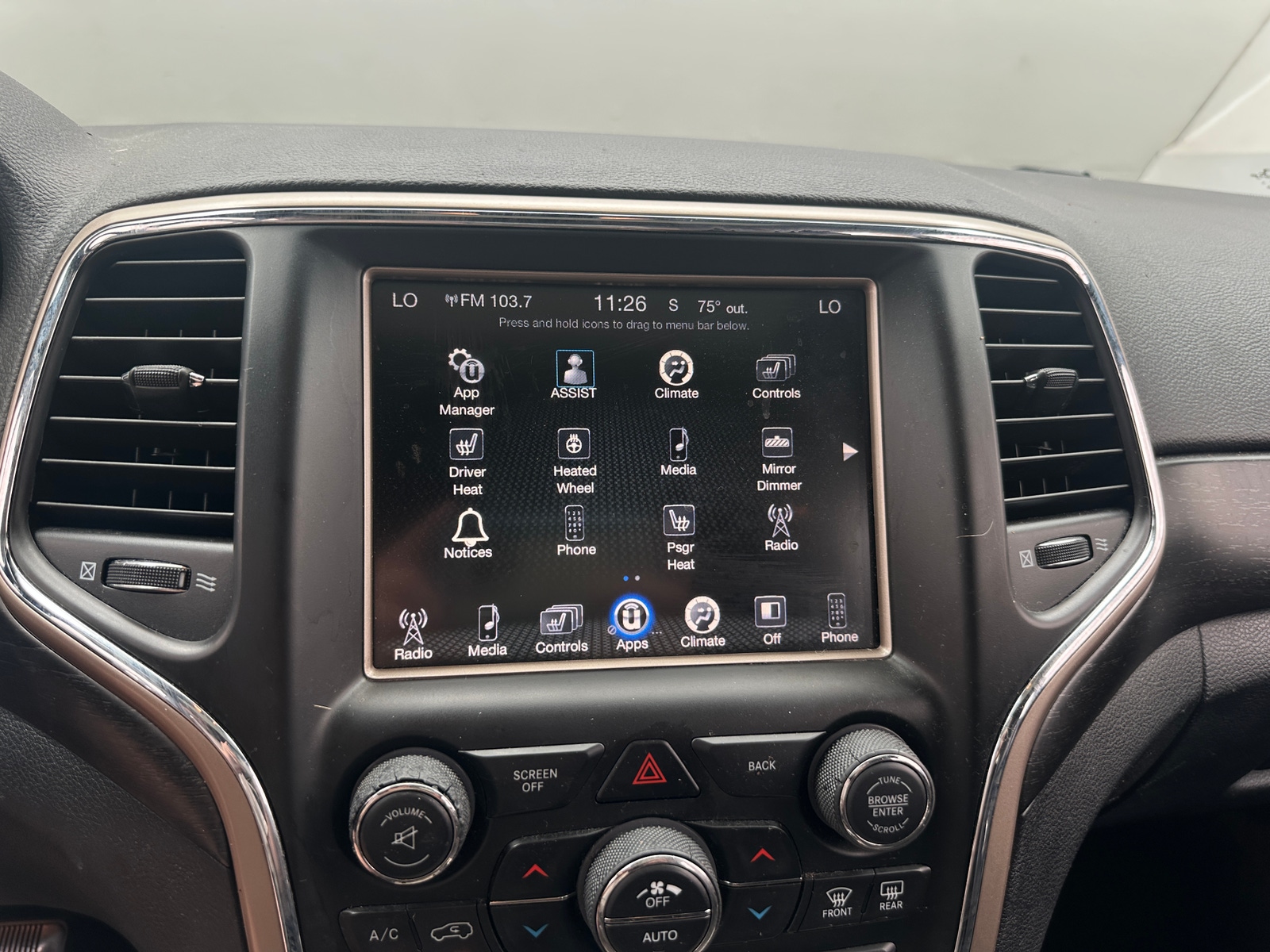 Thumbnail: 2015 Jeep Grand Cherokee - 4