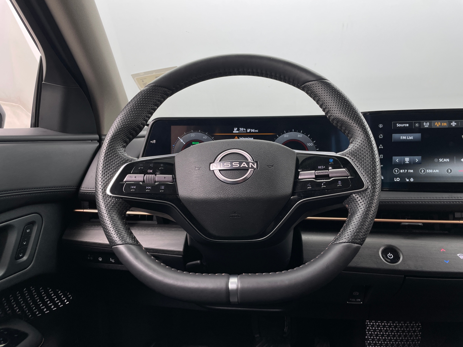 Thumbnail: 2024 Nissan Ariya - 4