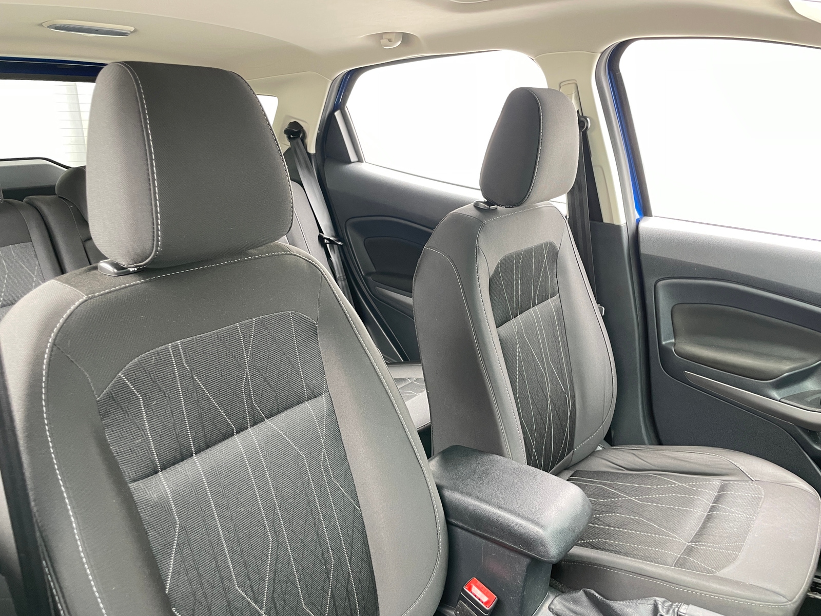 Thumbnail: 2018 Ford EcoSport - 2