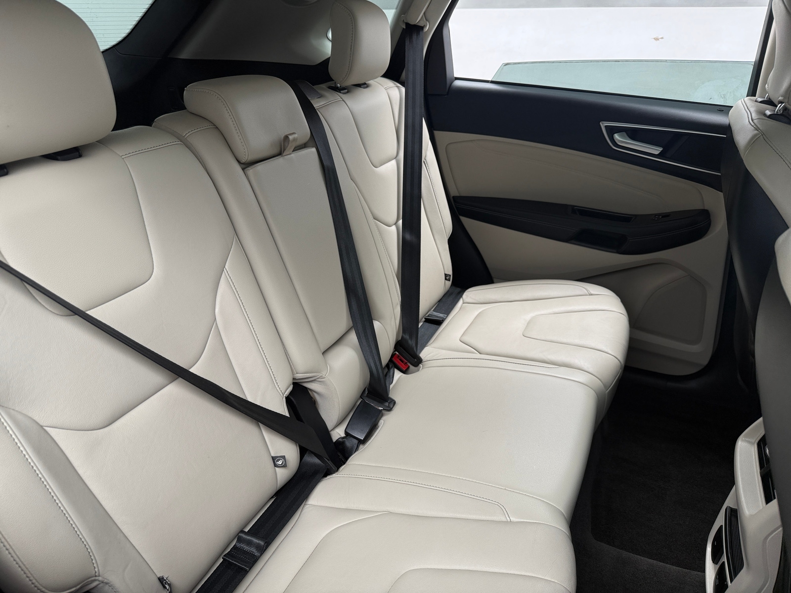 Thumbnail: 2017 Ford Edge - 5