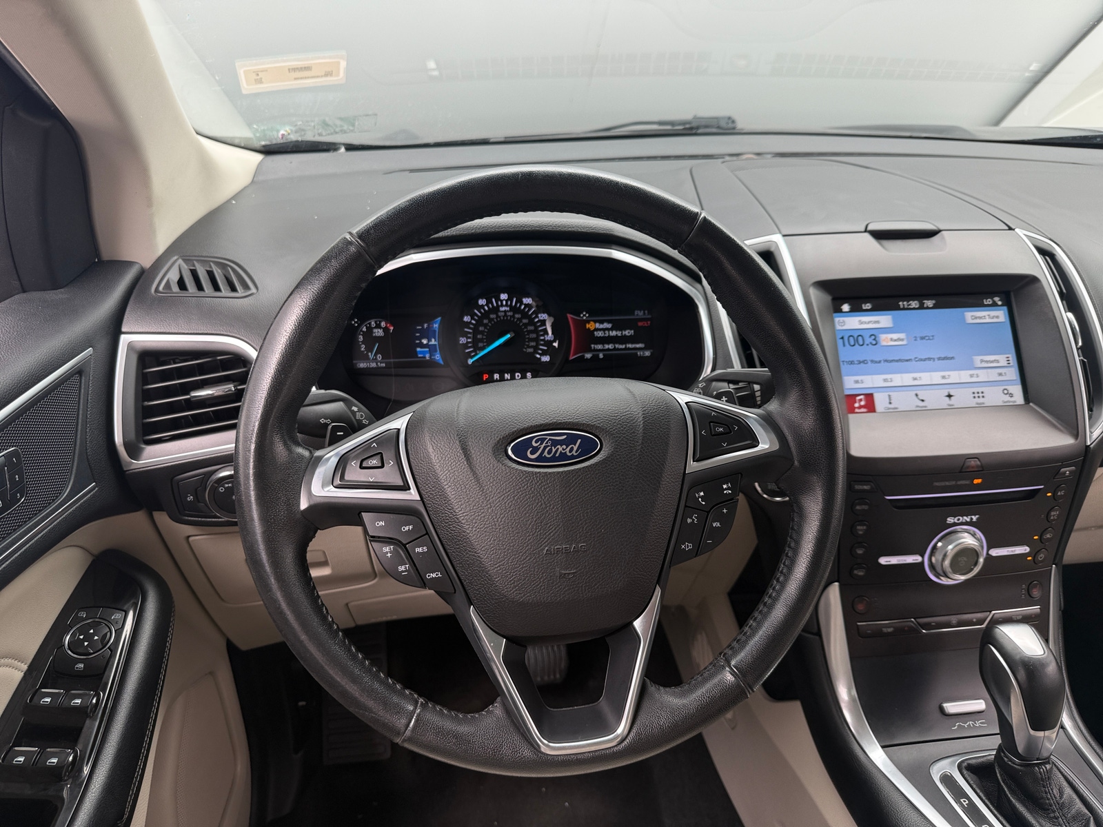 Thumbnail: 2017 Ford Edge - 4