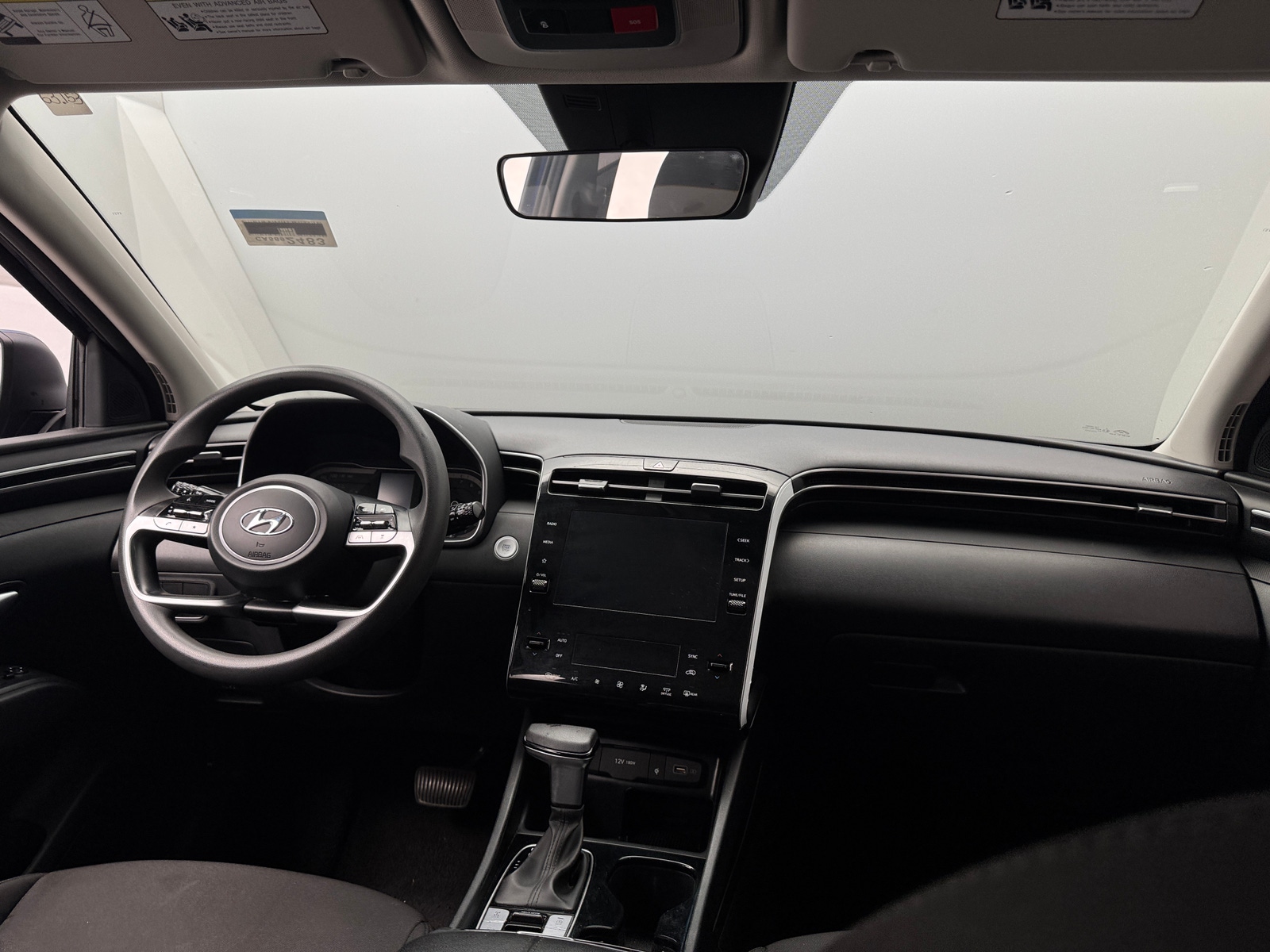 Thumbnail: 2024 Hyundai Tucson - 3