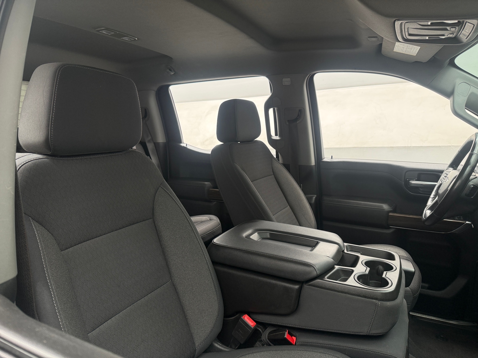 Thumbnail: 2020 Chevrolet Silverado 1500 - 2