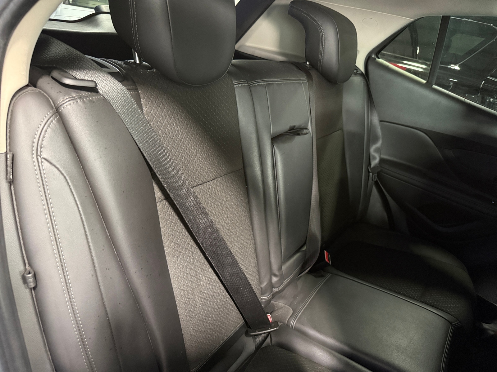 Thumbnail: 2019 Buick Encore - 6