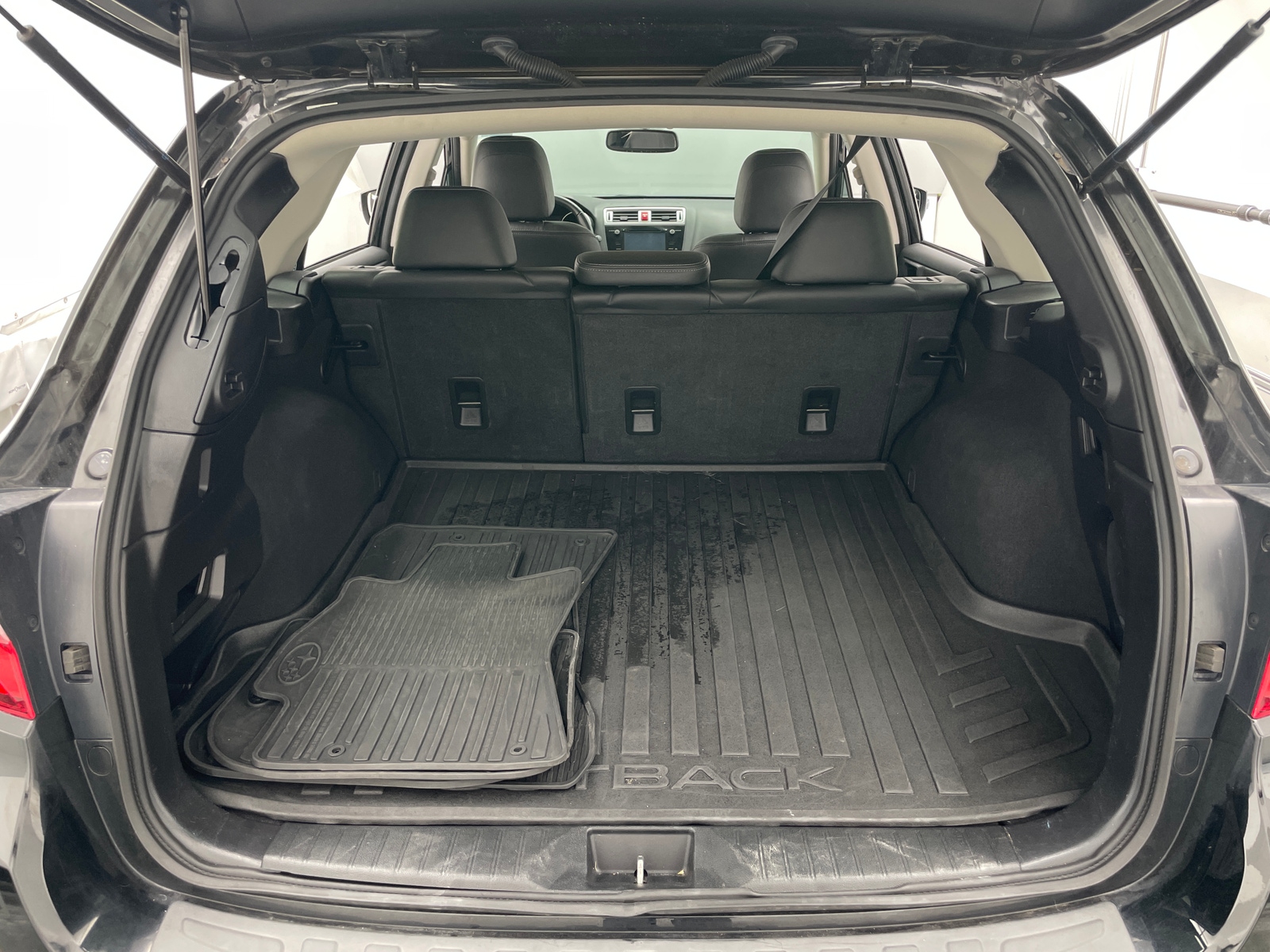 Thumbnail: 2016 Subaru Outback - 6