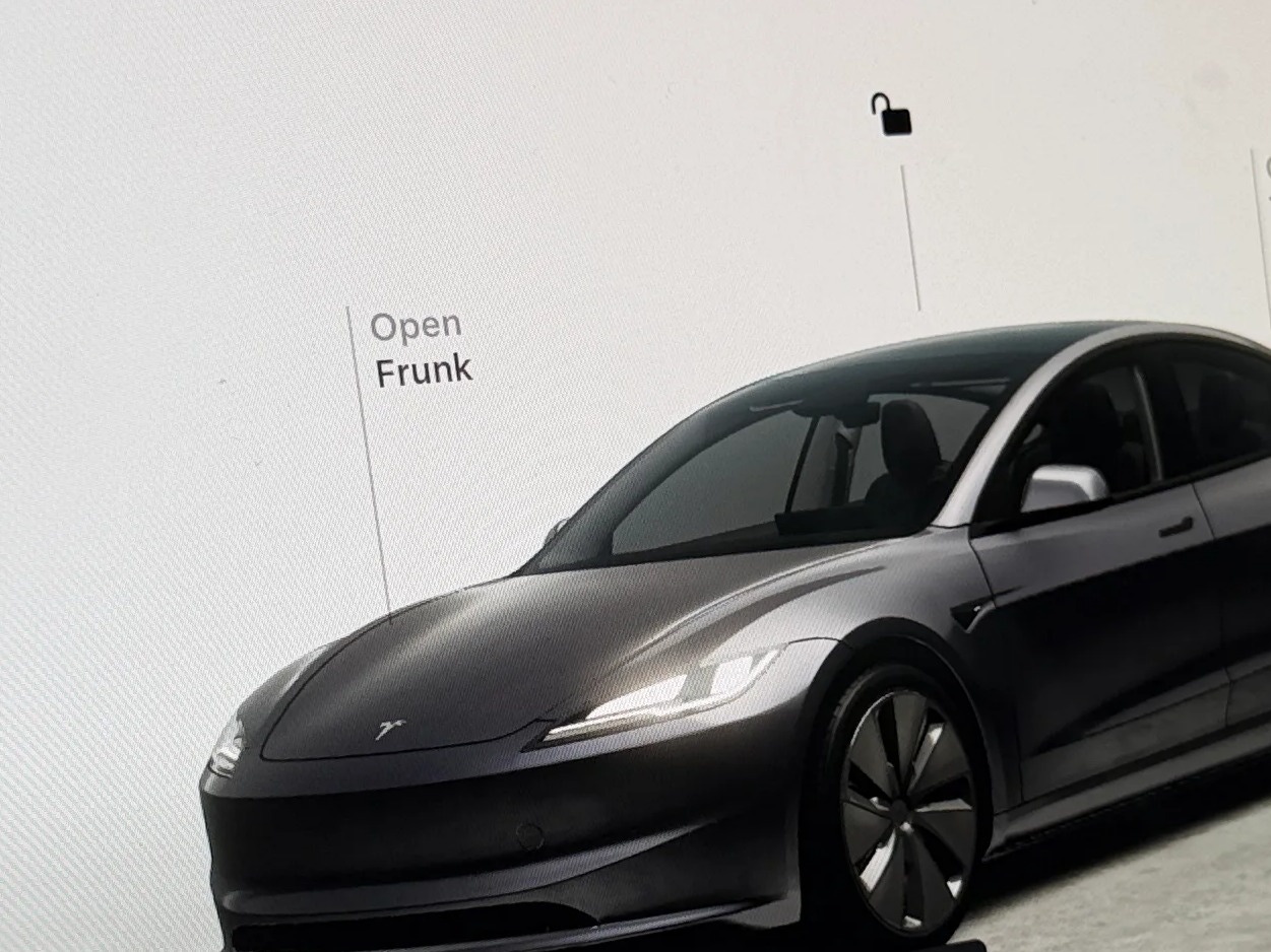Thumbnail: 2024 Tesla Model 3 - 3