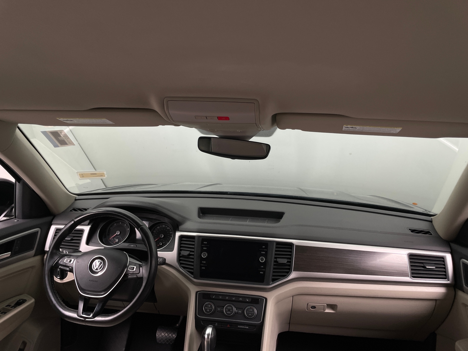 Thumbnail: 2019 Volkswagen Atlas - 2