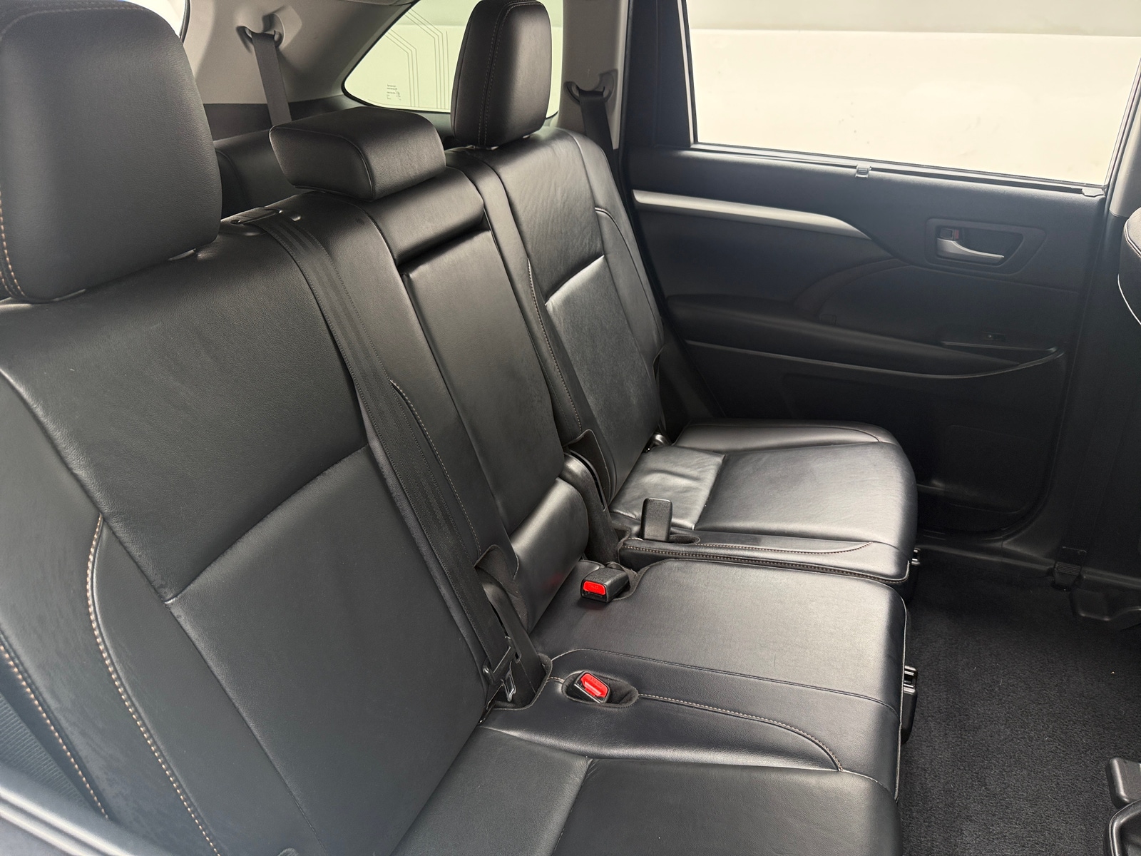 Thumbnail: 2019 Toyota Highlander - 5
