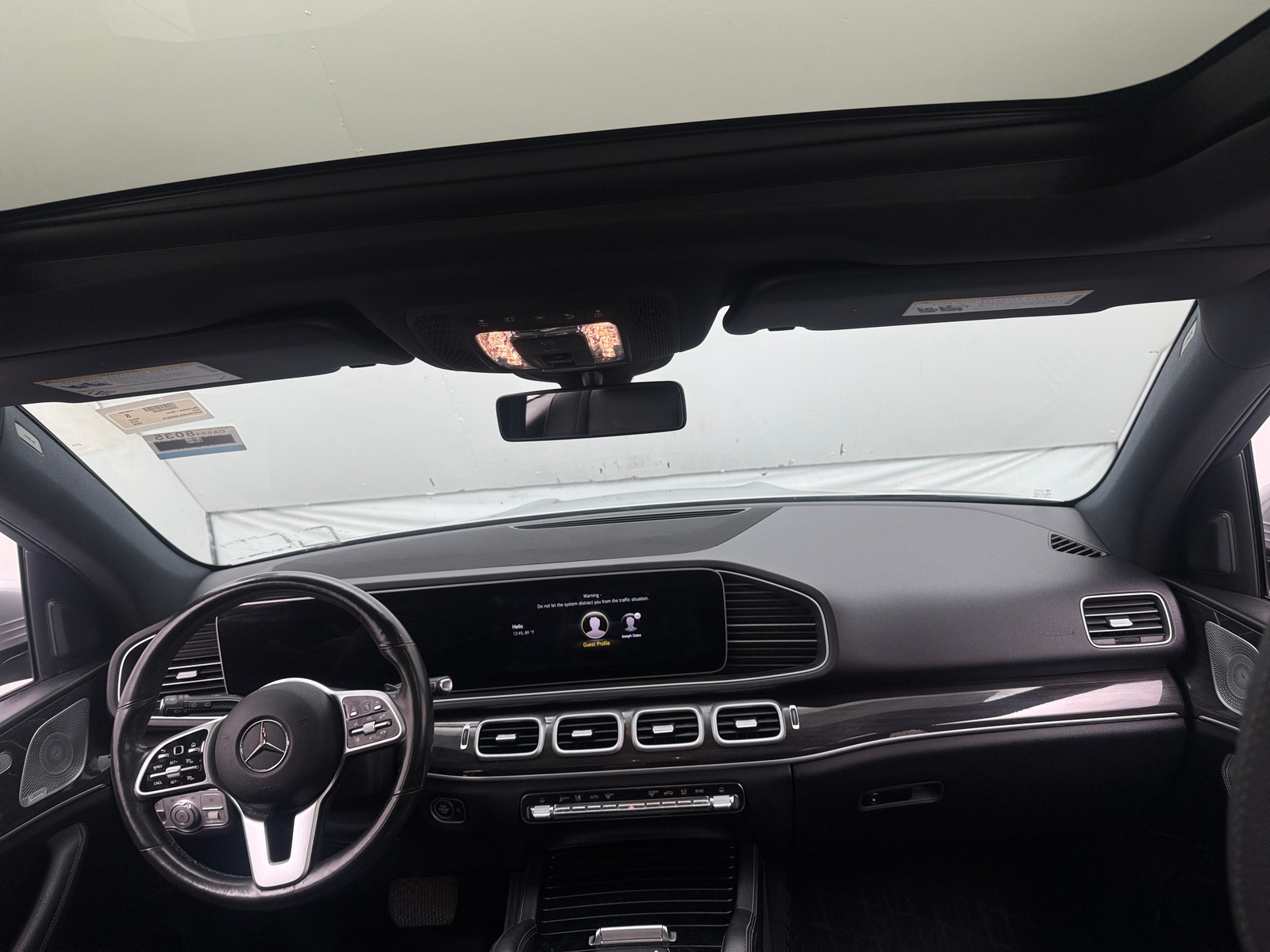 Thumbnail: 2020 Mercedes-Benz GLE - 2