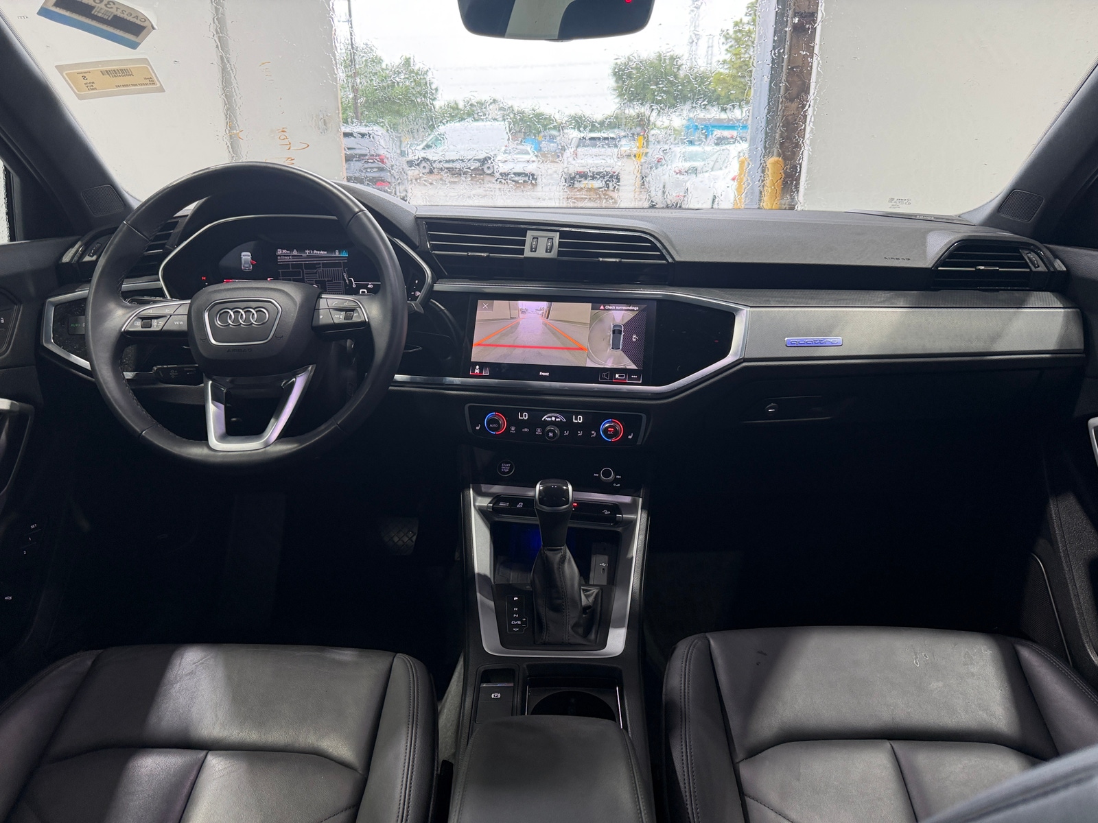 Thumbnail: 2023 Audi Q3 - 2