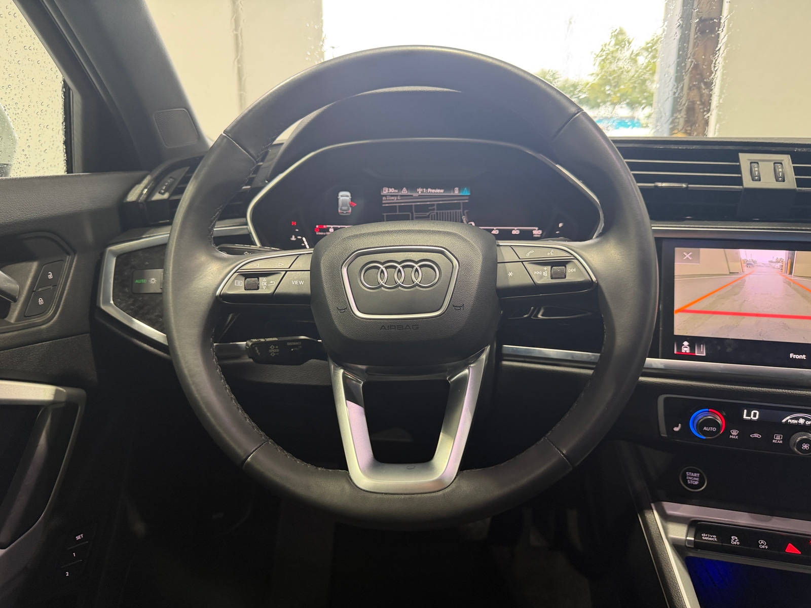 Thumbnail: 2023 Audi Q3 - 4
