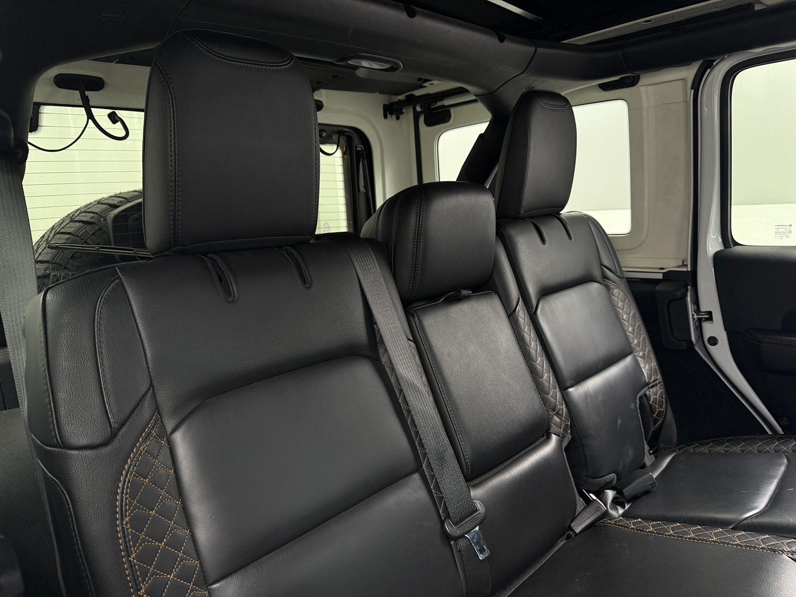 Thumbnail: 2021 Jeep Wrangler - 5