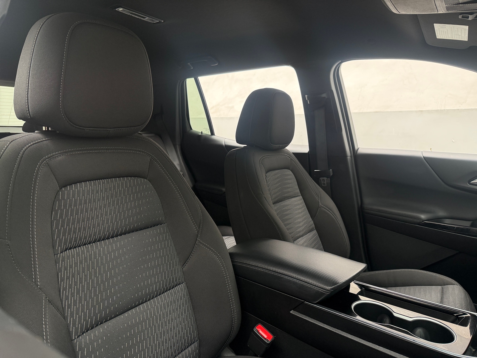 Thumbnail: 2025 Chevrolet Equinox - 2