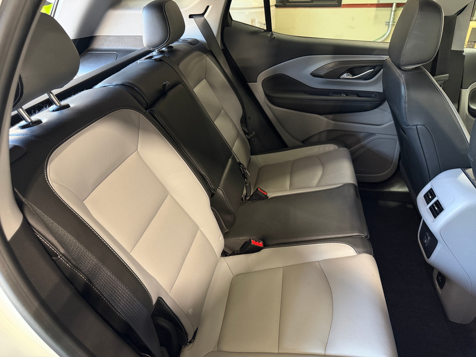 Thumbnail: 2022 GMC Terrain - 5