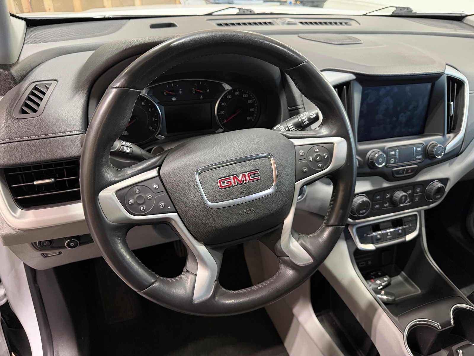 Thumbnail: 2022 GMC Terrain - 4