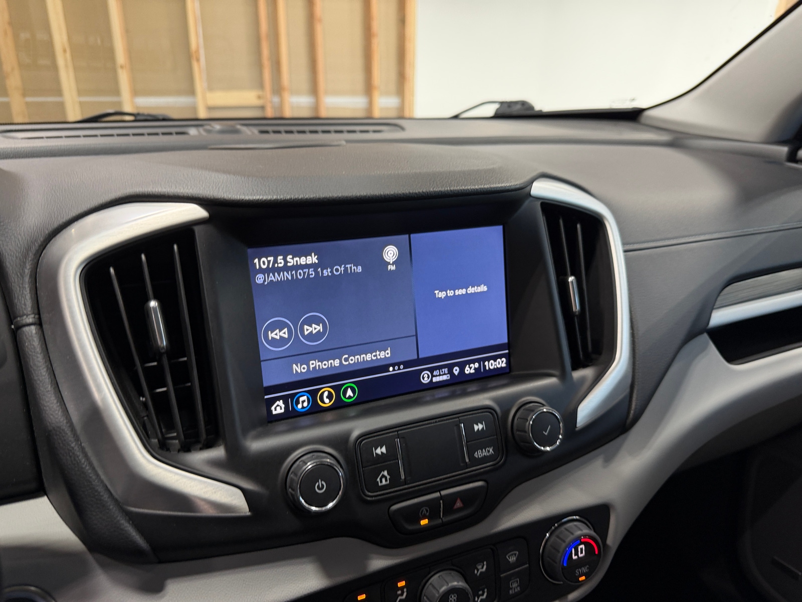 Thumbnail: 2022 GMC Terrain - 3