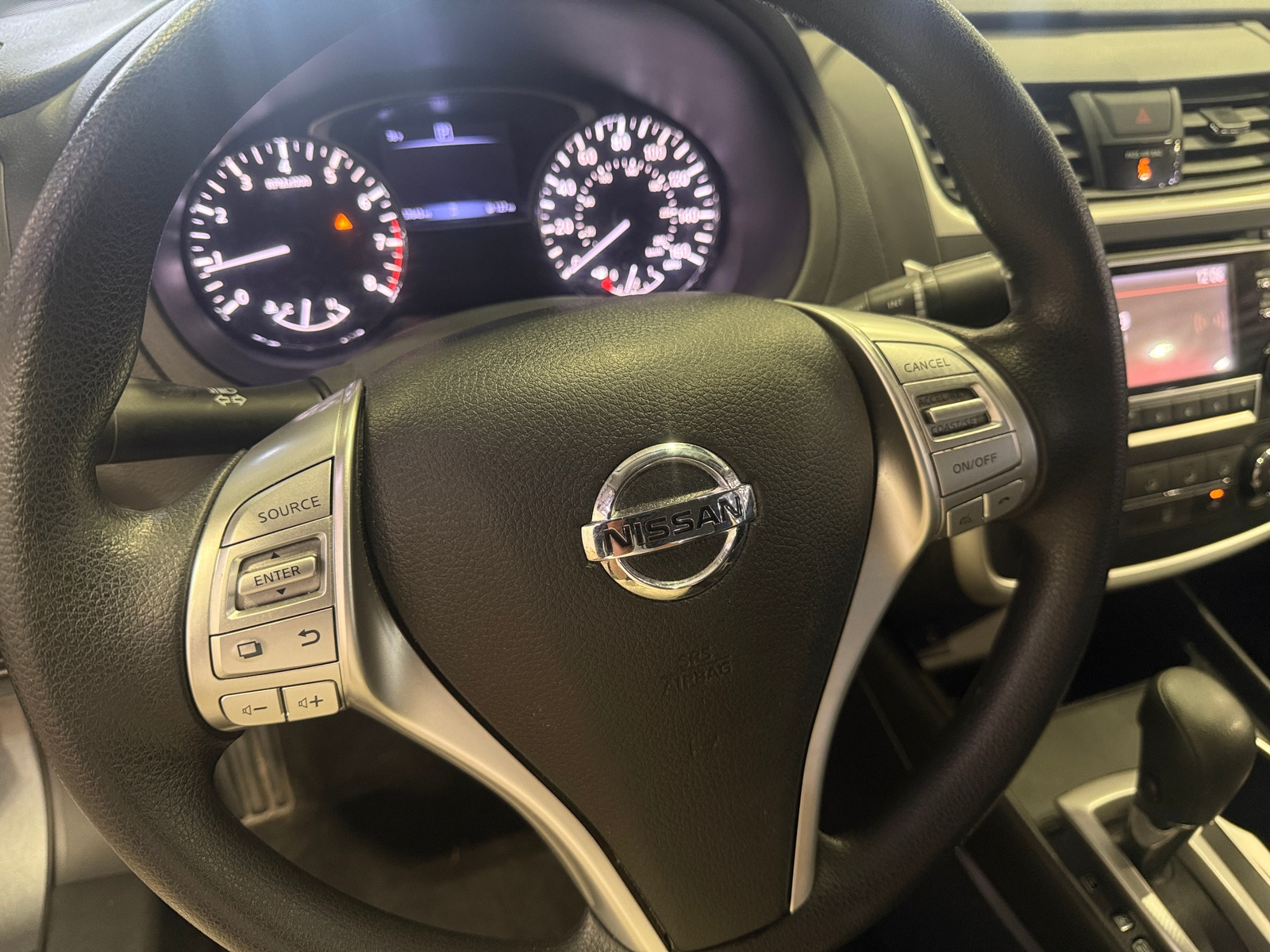 Thumbnail: 2018 Nissan Altima - 5