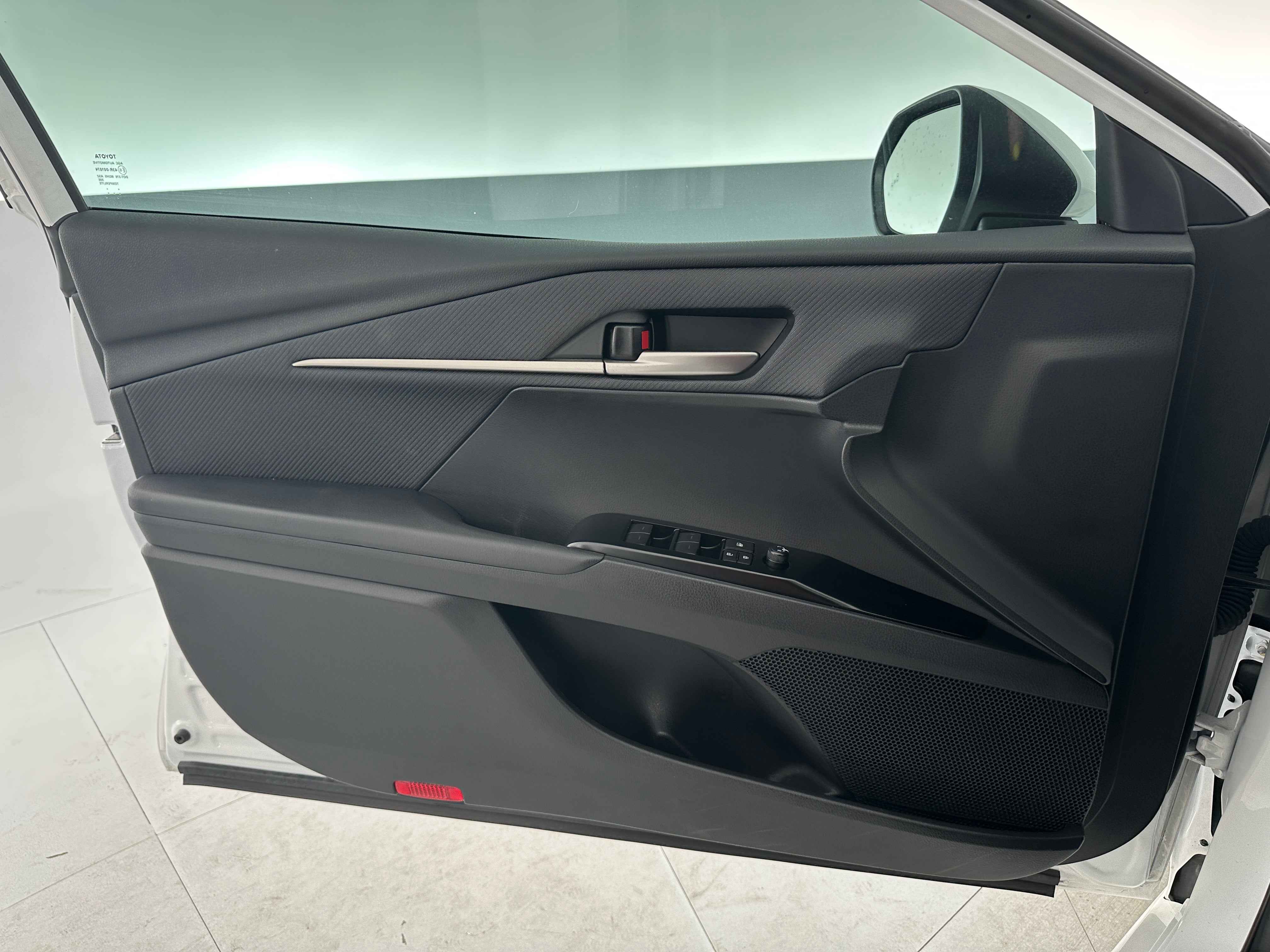 4T1DAACK8SU637081