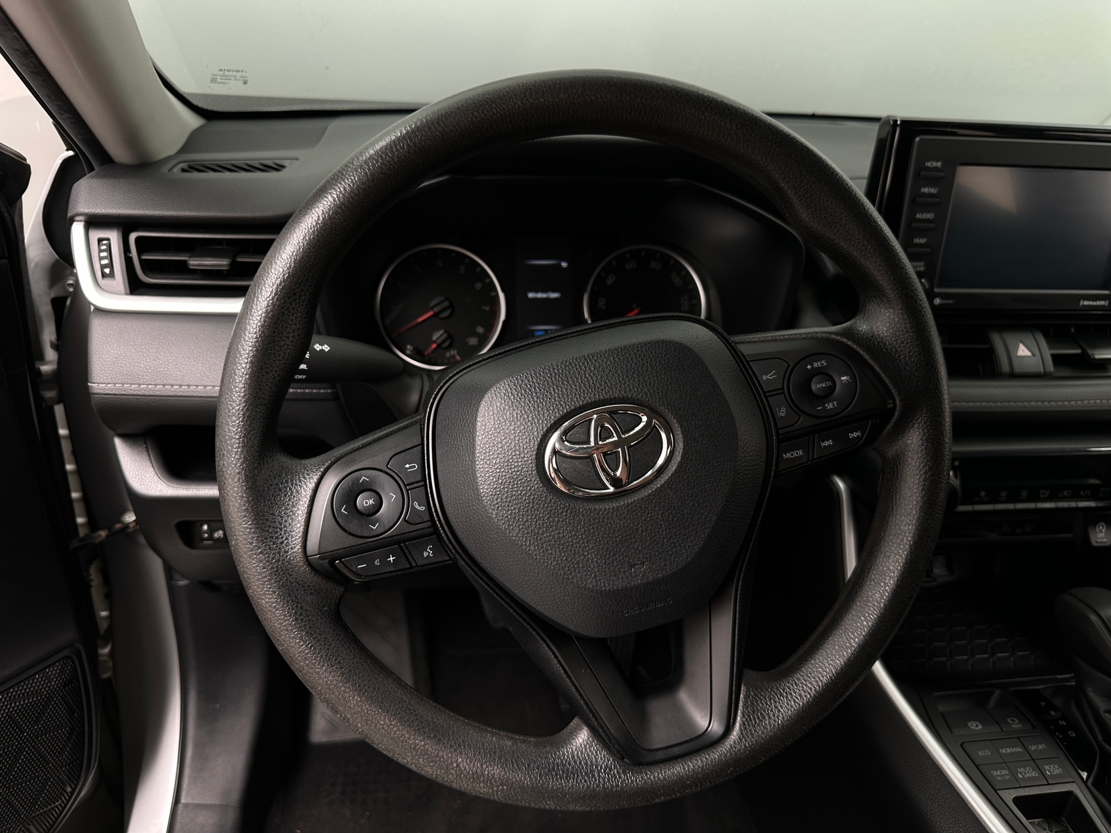 Thumbnail: 2022 Toyota RAV4 - 5