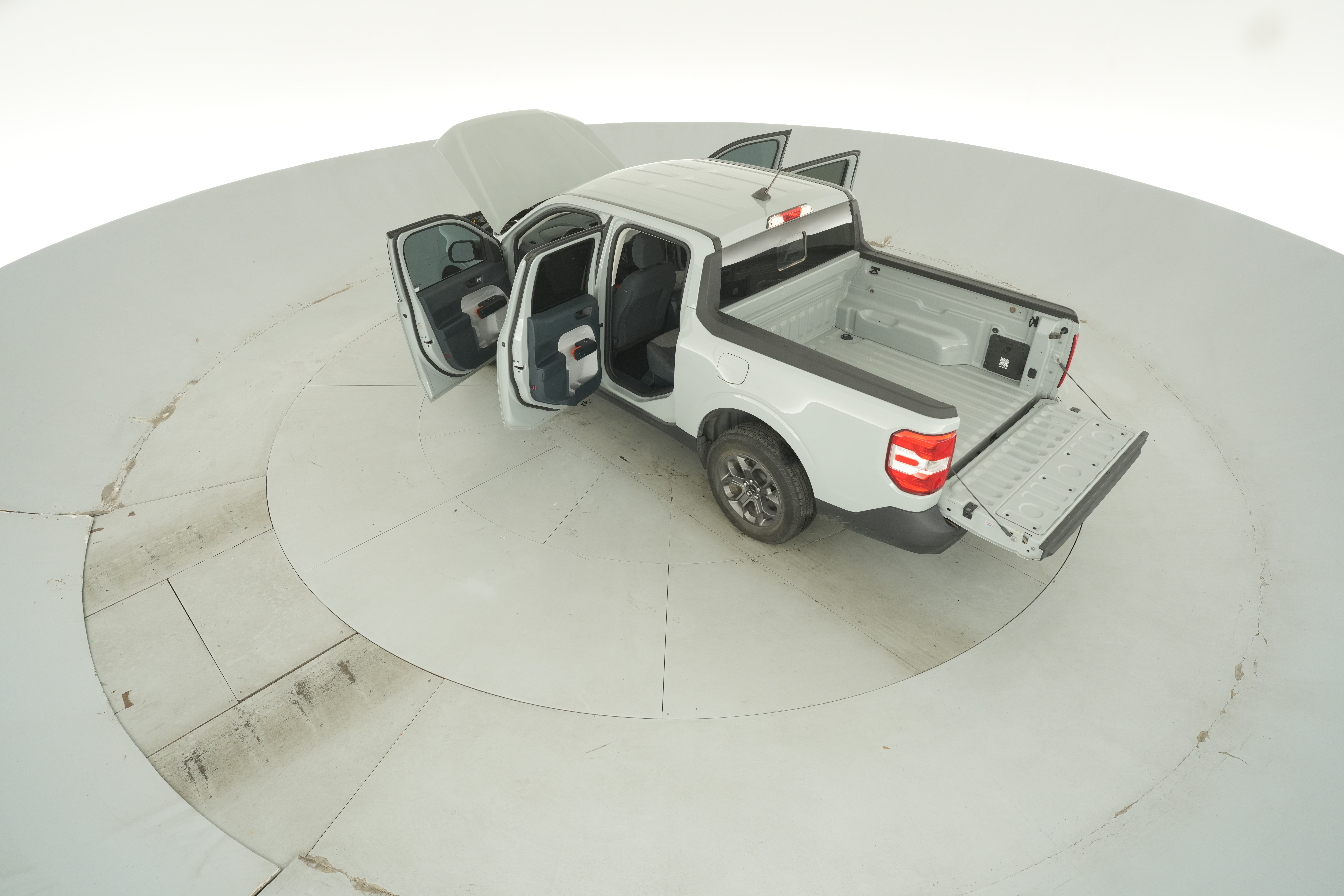 2023 Ford Maverick XLT - Photo 47