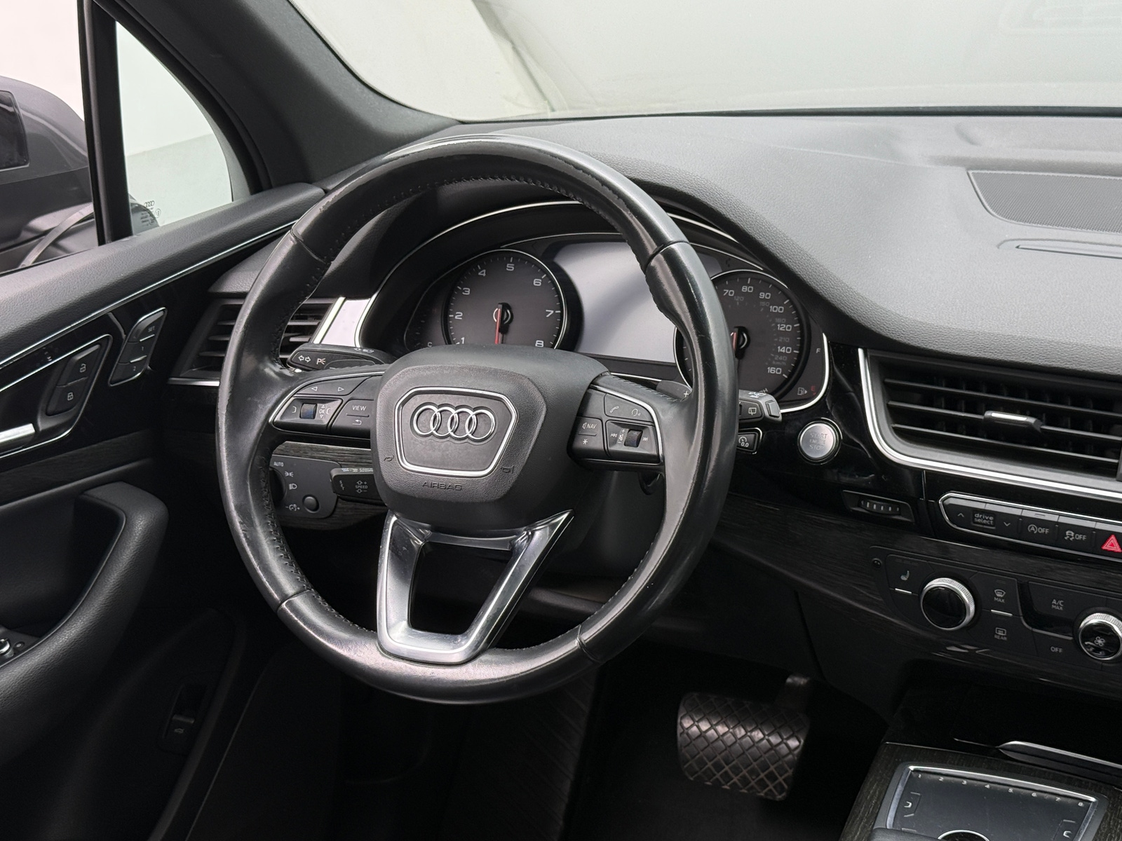 Thumbnail: 2019 Audi Q7 - 4