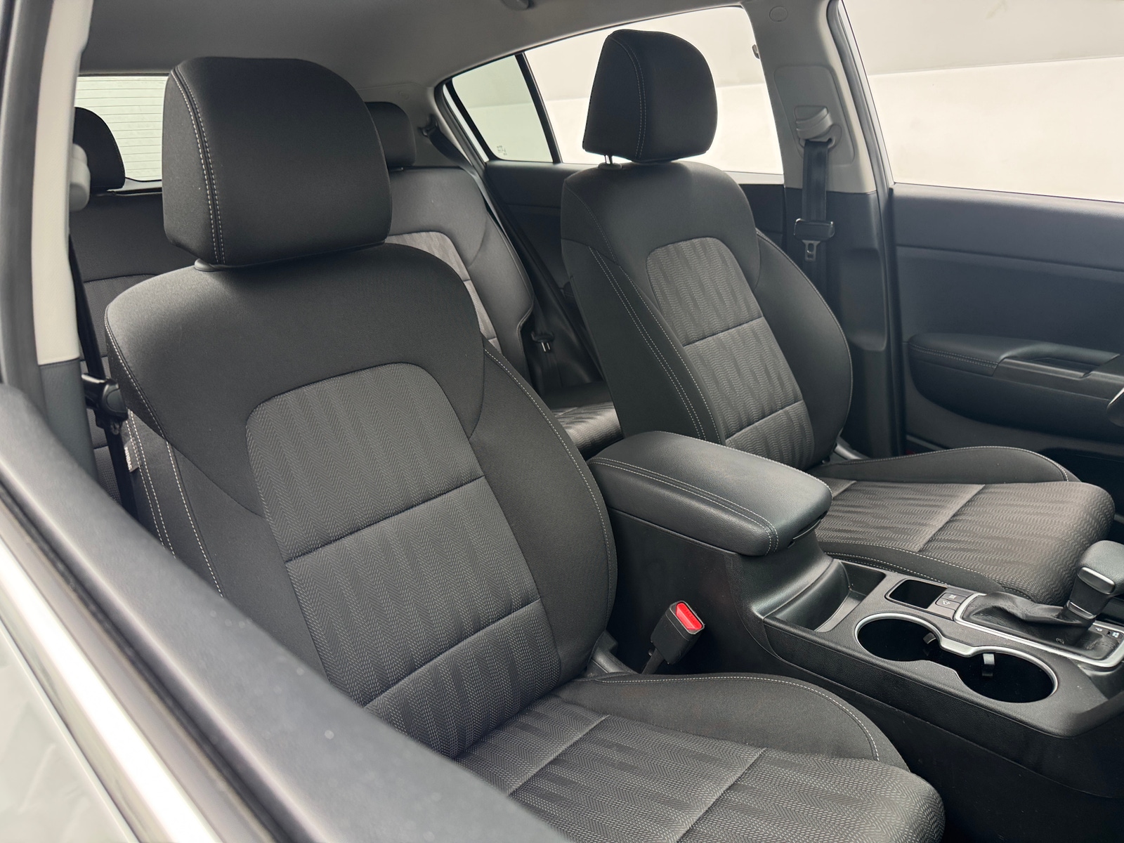 Thumbnail: 2022 Kia Sportage - 2