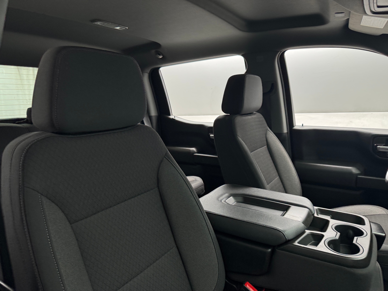 Thumbnail: 2022 Chevrolet Silverado 1500 - 2