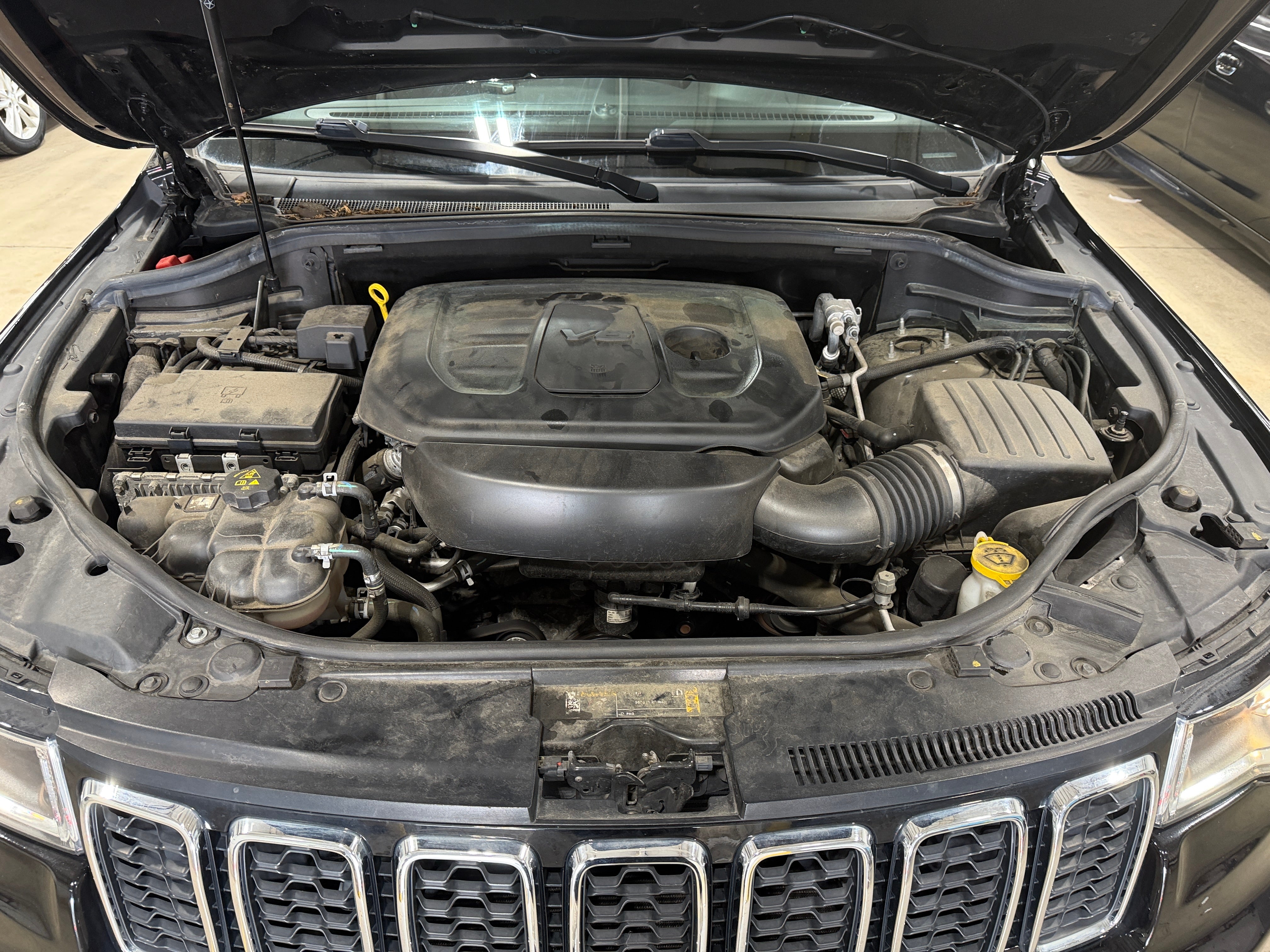 2021 Jeep Grand Cherokee Limited - Photo 2