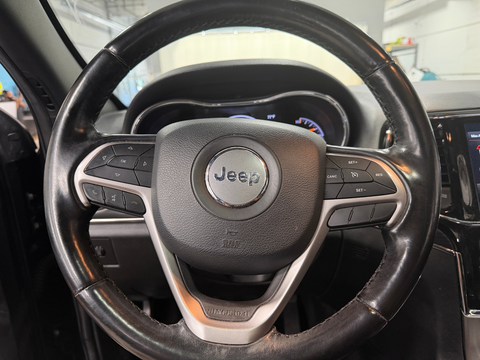 Thumbnail: 2021 Jeep Grand Cherokee - 4