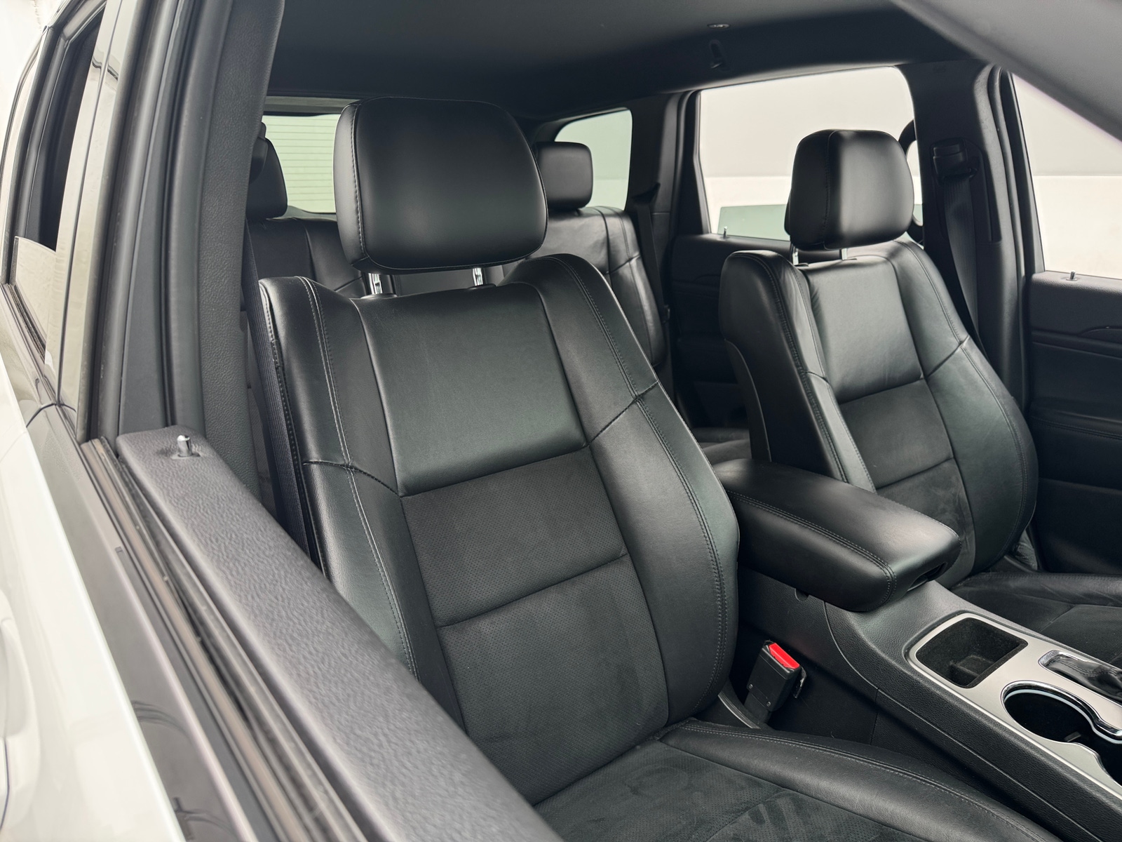 Thumbnail: 2018 Jeep Grand Cherokee - 2
