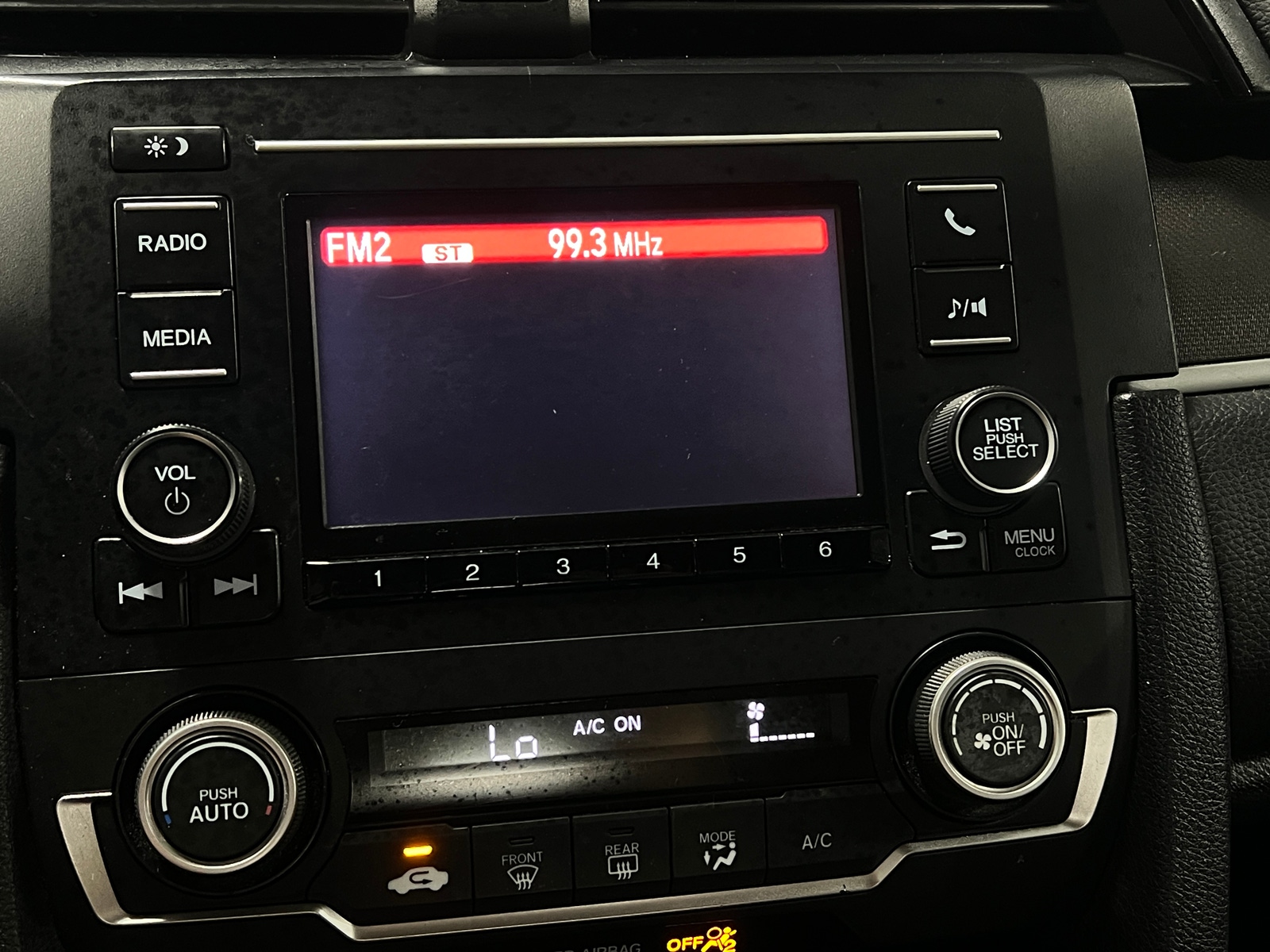 Thumbnail: 2019 Honda Civic - 4