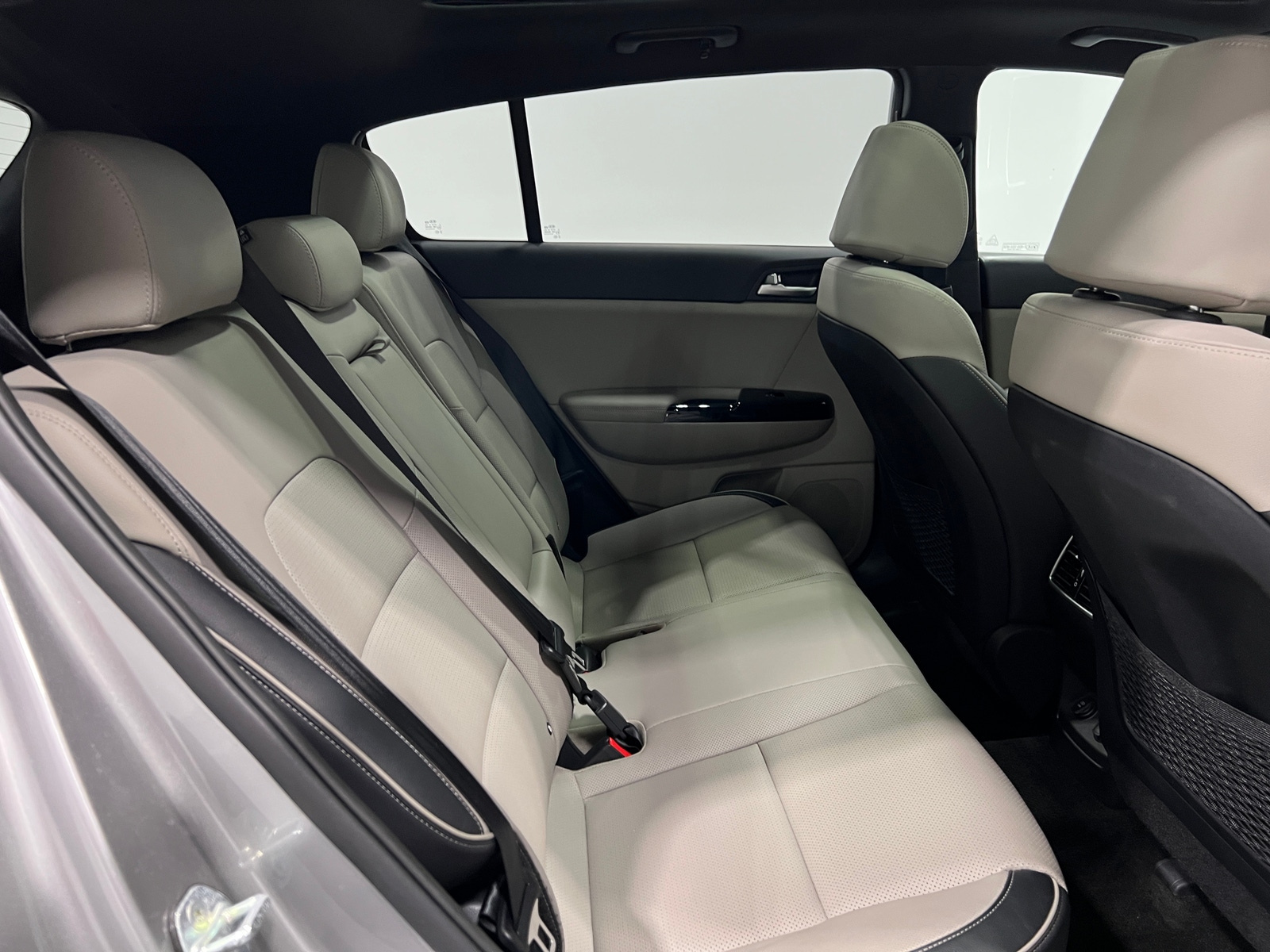 Thumbnail: 2022 Kia Sportage - 5