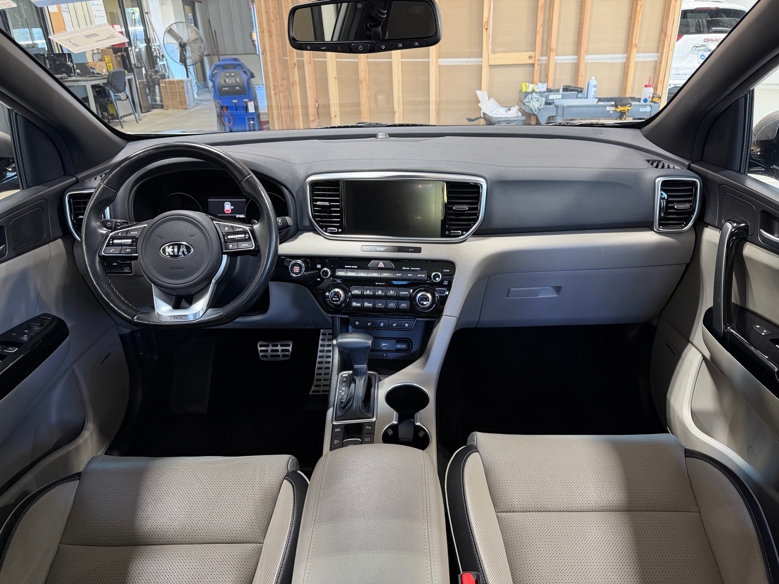 Thumbnail: 2022 Kia Sportage - 2