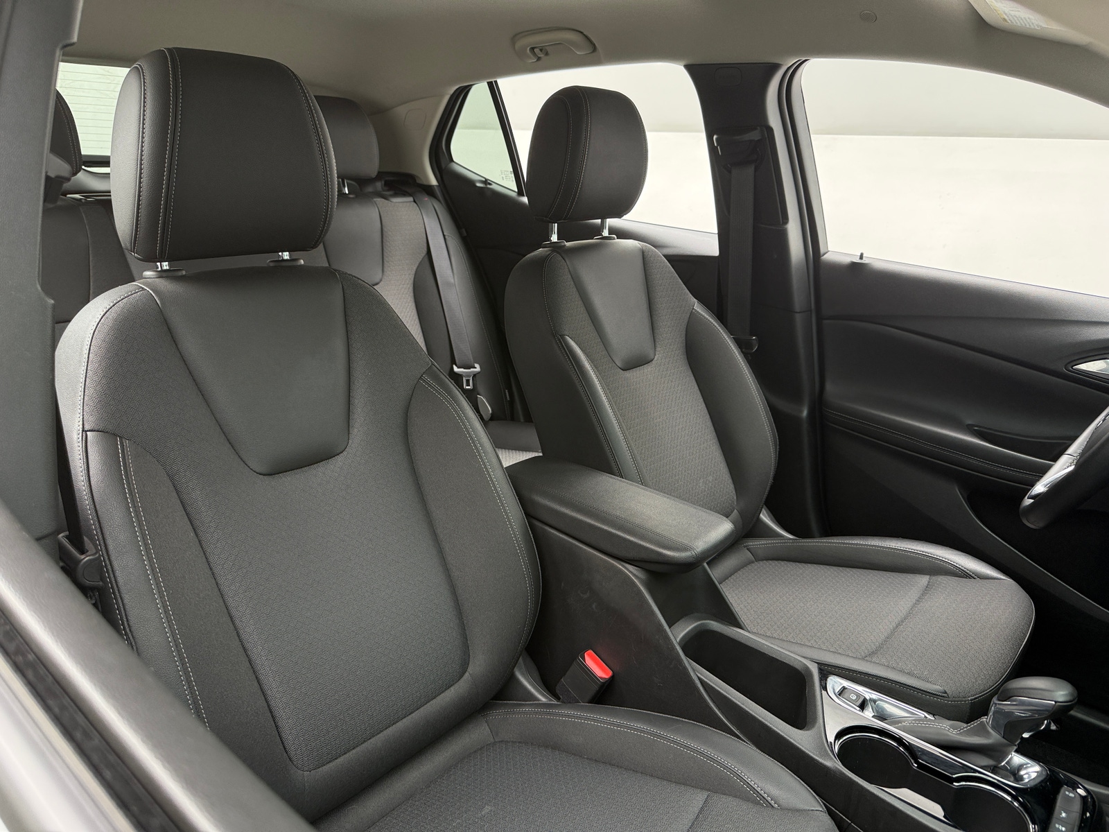 Thumbnail: 2025 Buick Encore GX - 2
