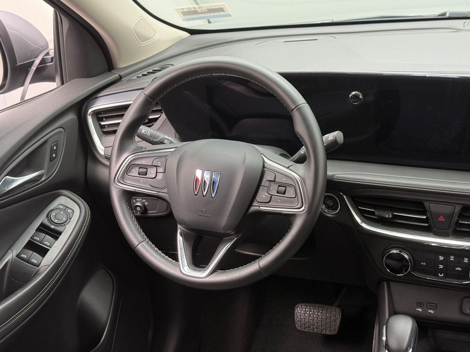 Thumbnail: 2025 Buick Encore GX - 5
