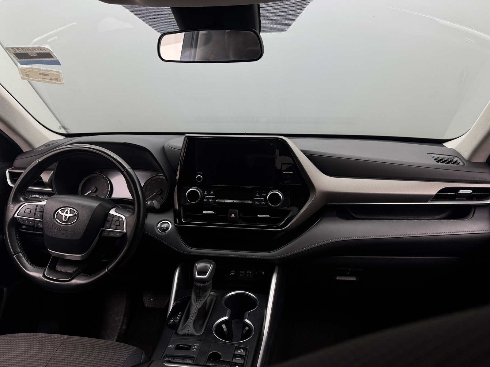 Thumbnail: 2023 Toyota Highlander - 3