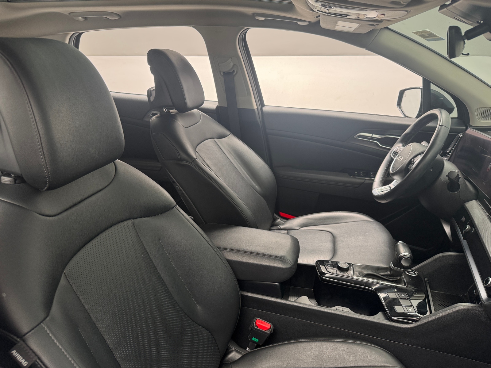 Thumbnail: 2023 Kia Sportage - 2