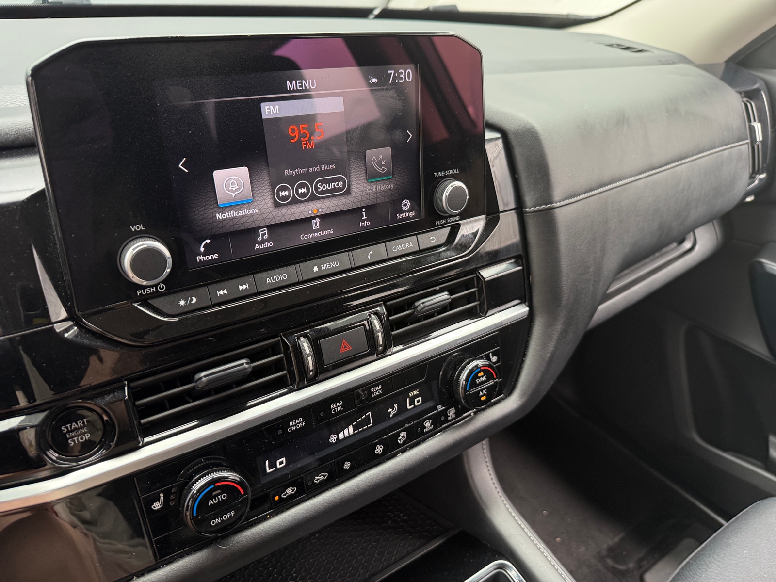 Thumbnail: 2025 Nissan Pathfinder - 4