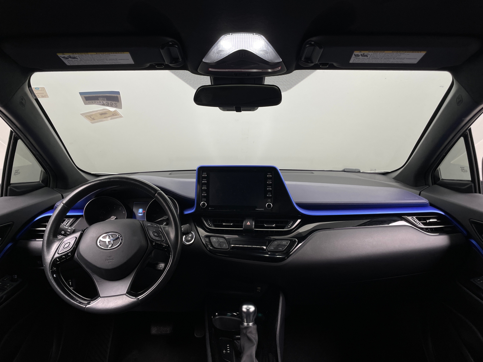 Thumbnail: 2022 Toyota C-HR - 3
