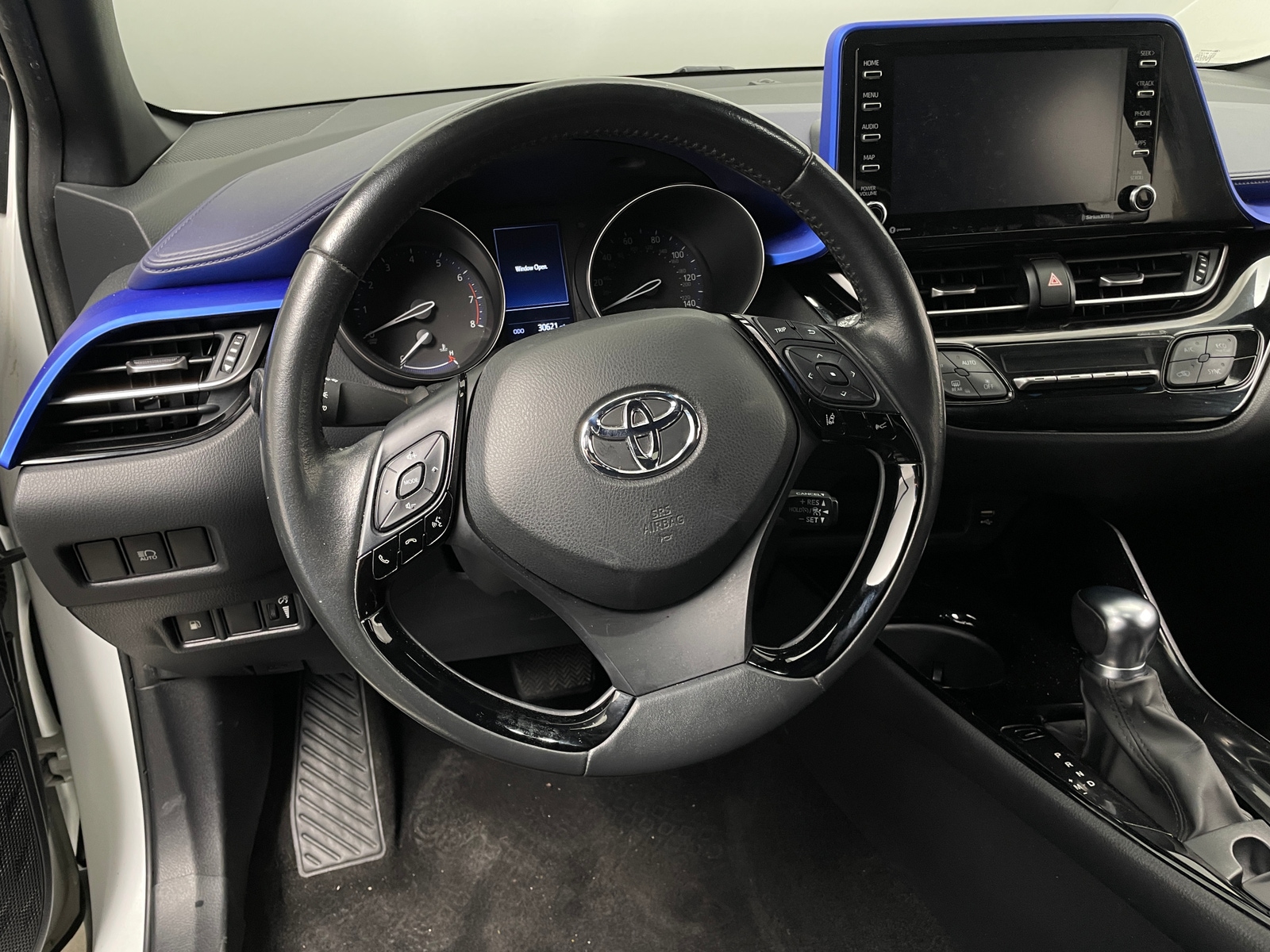 Thumbnail: 2022 Toyota C-HR - 5