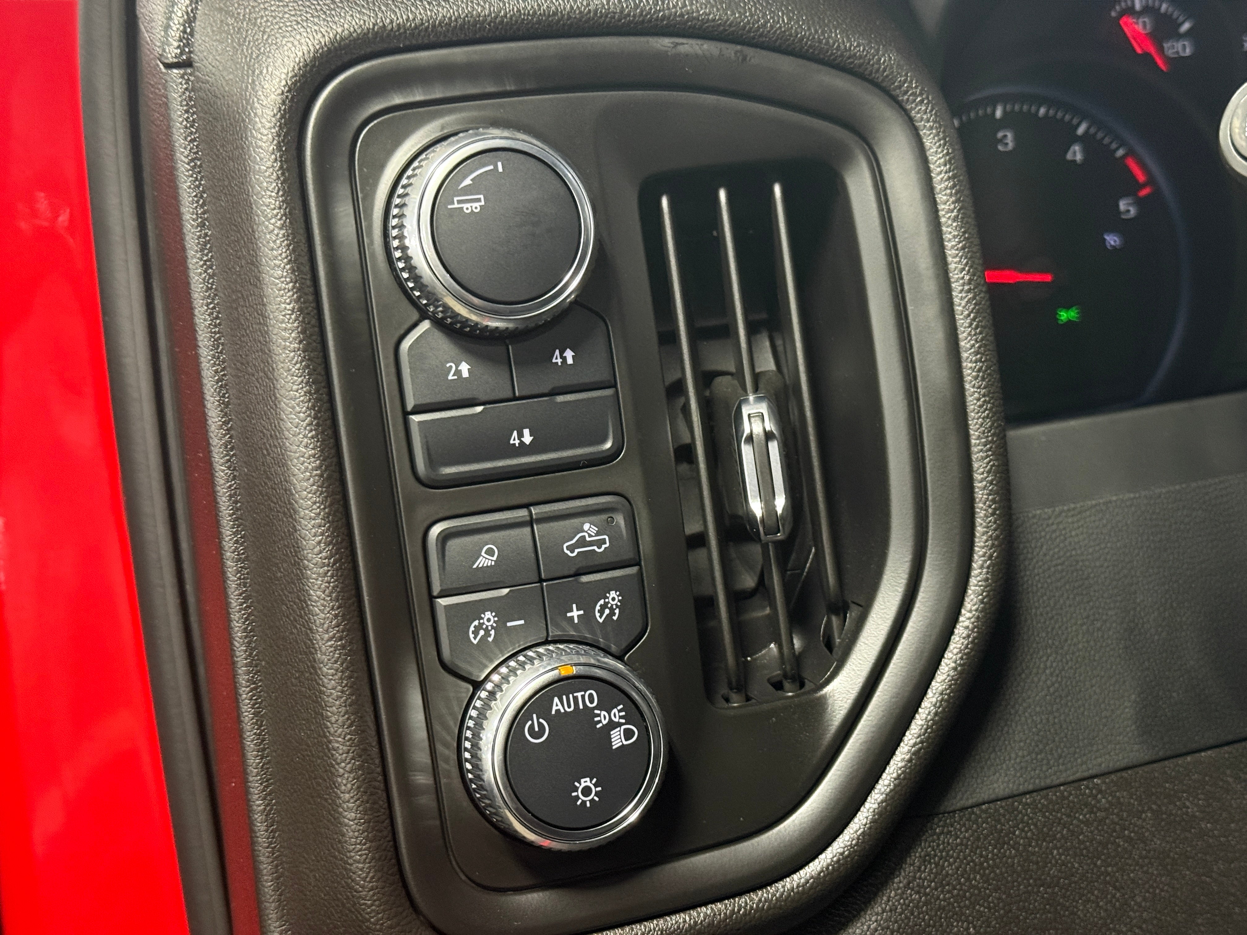 2024 GMC Sierra 2500HD Pro - Photo 9