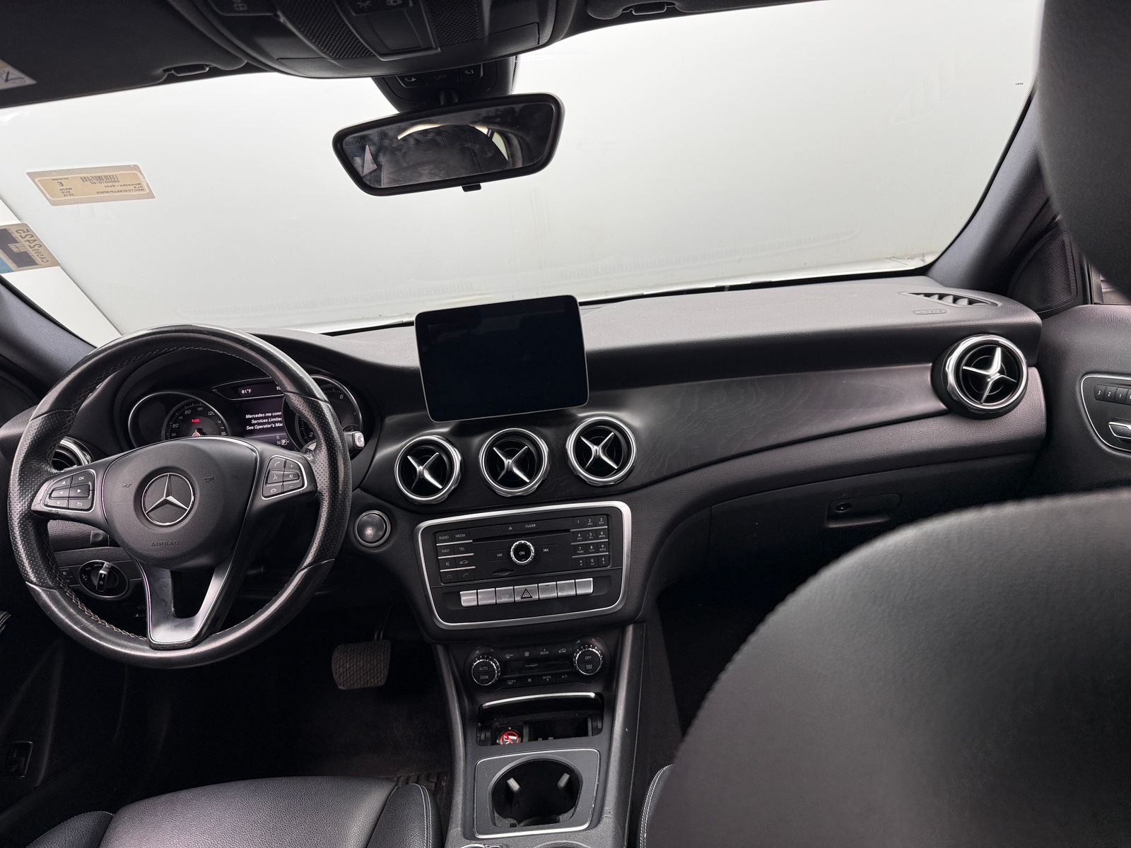 Thumbnail: 2018 Mercedes-Benz GLA - 3