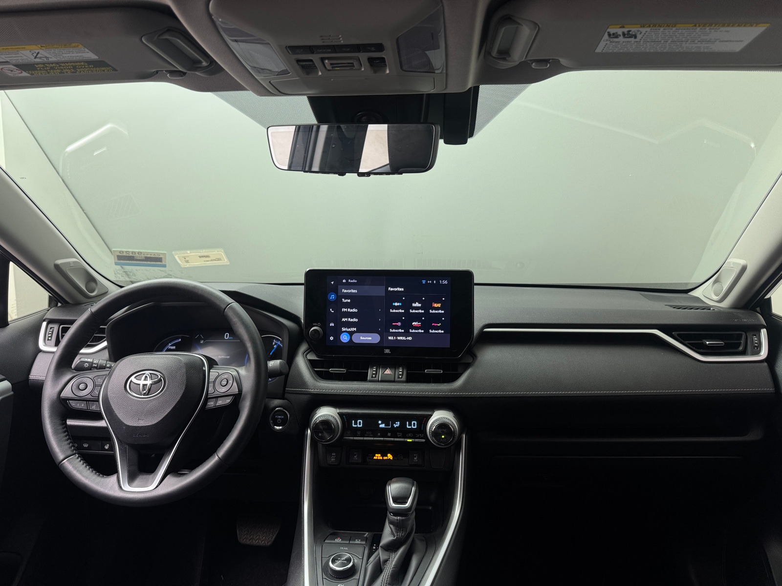 Thumbnail: 2025 Toyota RAV4 - 2