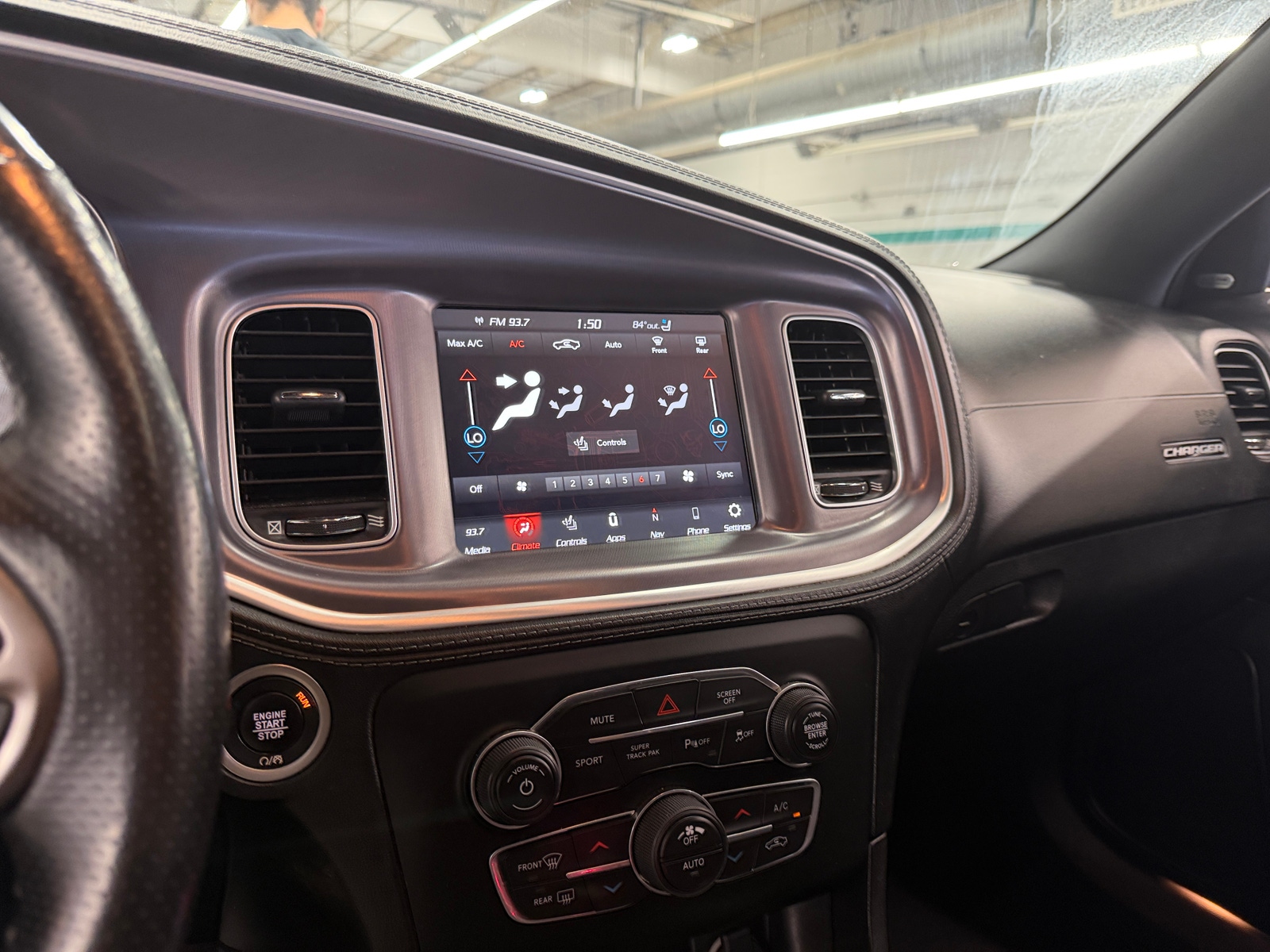 Thumbnail: 2020 Dodge Charger - 3