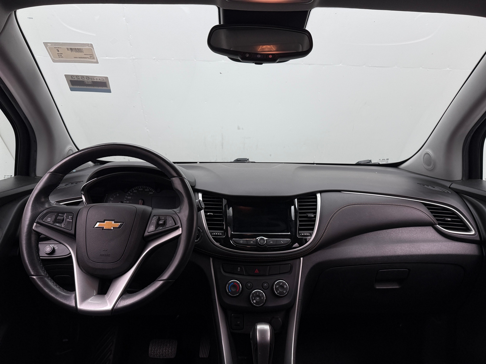 Thumbnail: 2019 Chevrolet Trax - 3