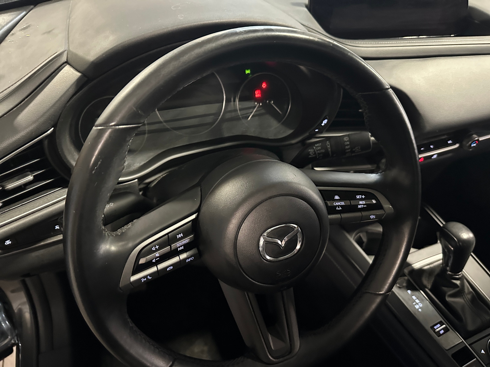 Thumbnail: 2023 Mazda CX-30 - 4
