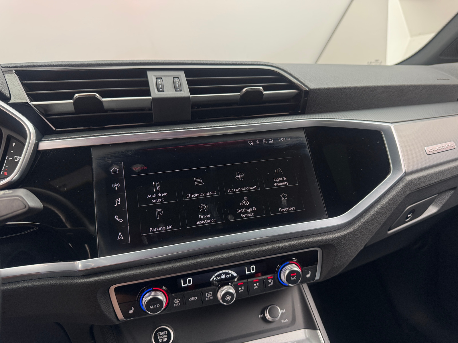 Thumbnail: 2023 Audi Q3 - 3